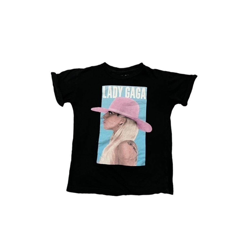 Lady Gaga Tee Size Small